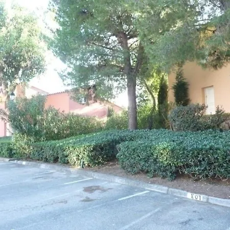 Rouveau Διαμέρισμα